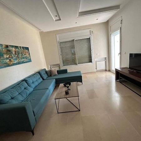 Cosy Et Spacieux, Avec Balcon Ariana Ngoại thất bức ảnh