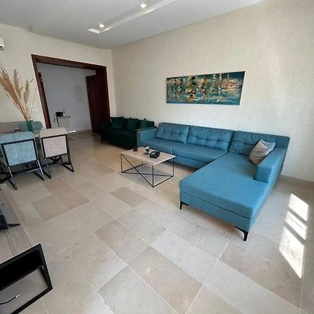 Cosy Et Spacieux, Avec Balcon Ariana Ngoại thất bức ảnh