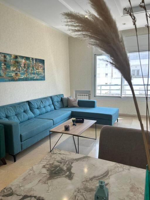 Cosy Et Spacieux, Avec Balcon Ariana Ngoại thất bức ảnh